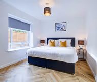 Hybrid Resi - Mitcham