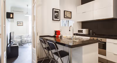 Sun Serviced Apartment