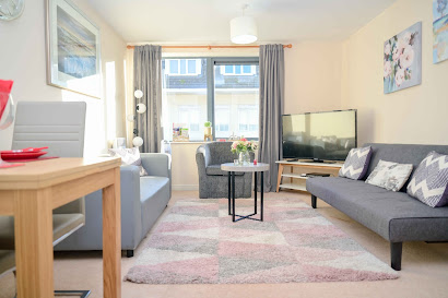 Shelly Apartment in Watford