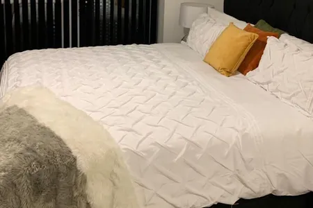 Bathroom - 1 bed apartment
