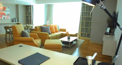 Soi Phetchaburi Apartments