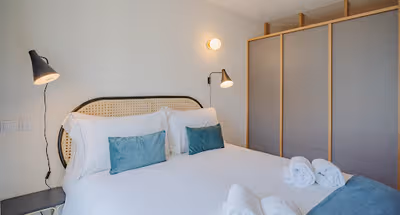 One bedroom apartment at Corporate Housing Campanhã 06