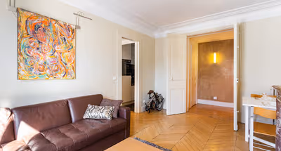 Colisée Serviced Apartment