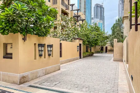 Magnificent Two Bedroom in Downtown