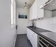 Paris 15 Metro Commerce : Line 8