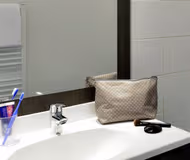 Bathroom at Toulouse Saint Cyprien