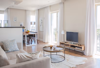 Green Point Serviced Penthouse