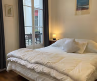 ECLECTIC SHOPPING SCENE IN ST GERMAIN- RUE RENNES