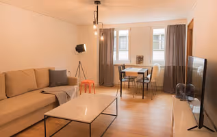 Sytlish One Bedroom on Neugasse, Zug