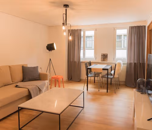 Zug Sytlish One Bedroom Serviced Apartment