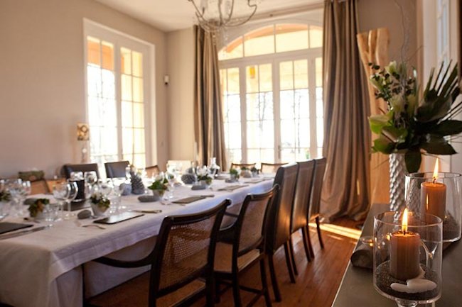 A Premier Villa Tucked in a Serene Cove of Bordeaux