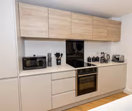 (15 AUR) Aurora Heights 2p