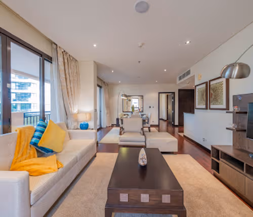 Living space - 2 bed apartment