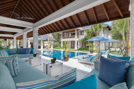 A Quiet Luxury Villa in Petitenget